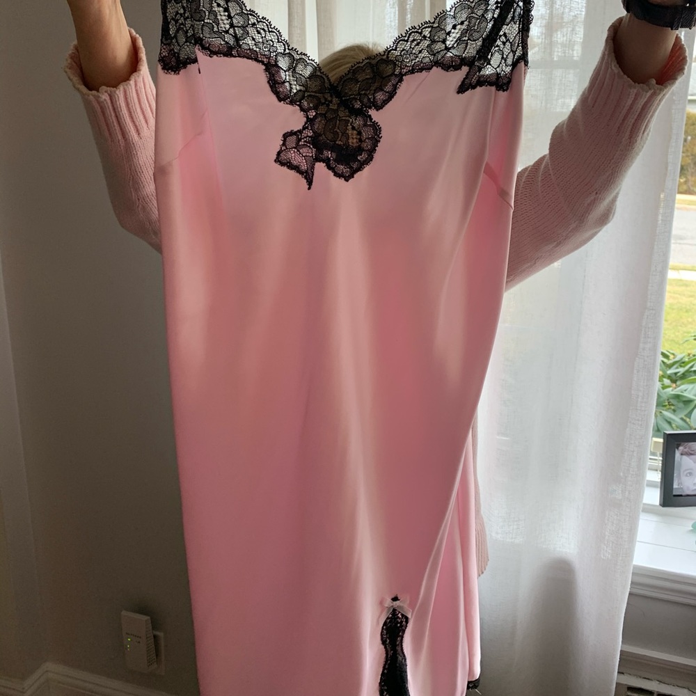 Victoria’s Secret Pretty Pink Slip Lingerie Size M